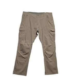 Kuhl Men's beige tan cotton blend outdoor cargo hiking pants size 40W x 32 L